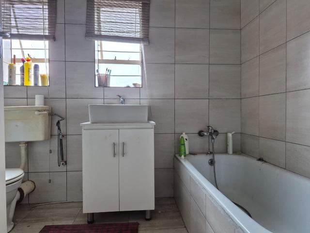 House for sale in Nooitgedacht, Gauteng