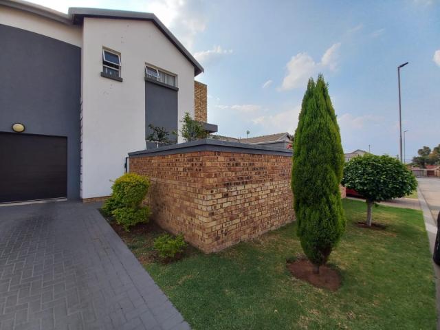 House for sale in Vosloorus, Gauteng