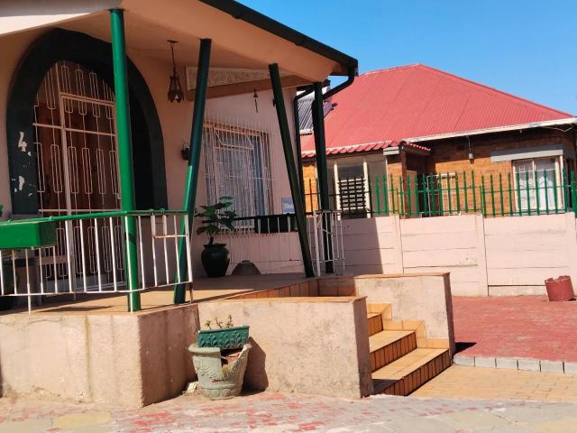 House for sale in Vosloorus, Gauteng