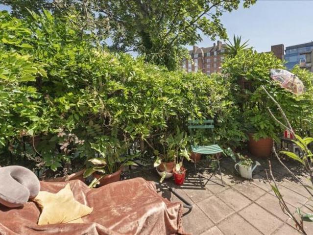 House for sale in Brook Green, Greater London