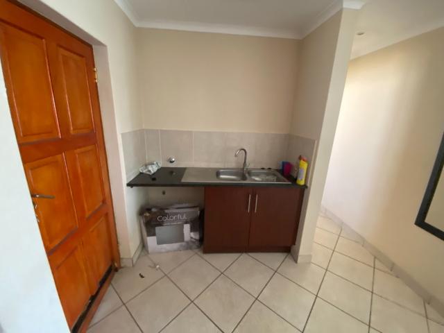 House for sale in Olievenhoutbos, Gauteng
