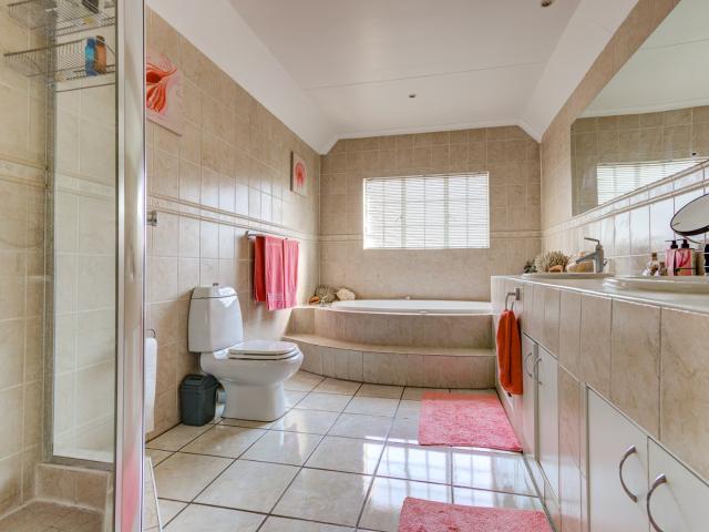 House for sale in Ekurhuleni, Gauteng