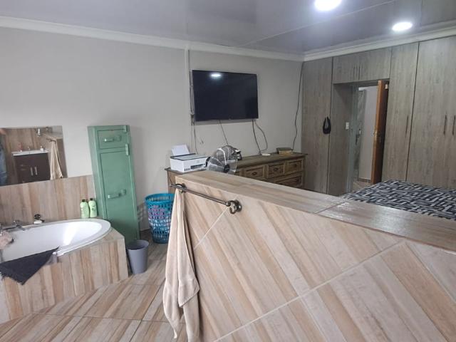House for sale in Oranjeville, Free State