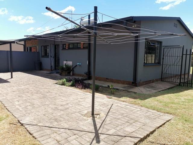 House for sale in Oranjeville, Free State