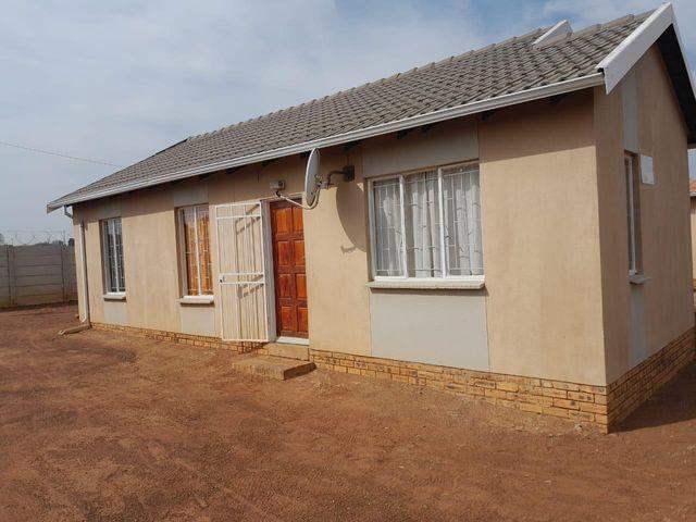House for sale in Walkerville
