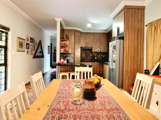 House for sale in Hartbeespoort Dam Nature Reserve, North West