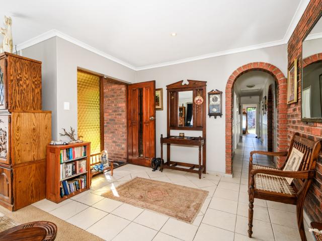 House for sale in Beachview, Eastern Cape