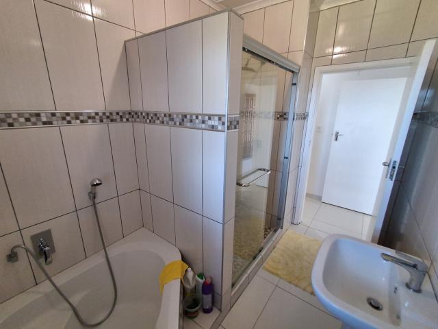 House for sale in Ugu District Municipality, Kwazulu-natal