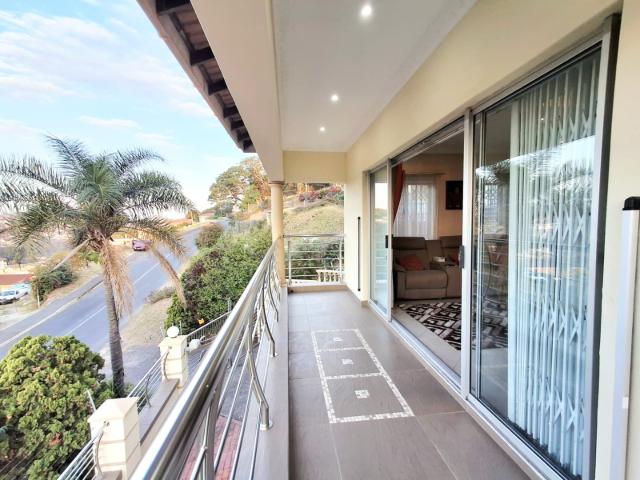 House for sale in Chatsworth, Kwazulu-natal