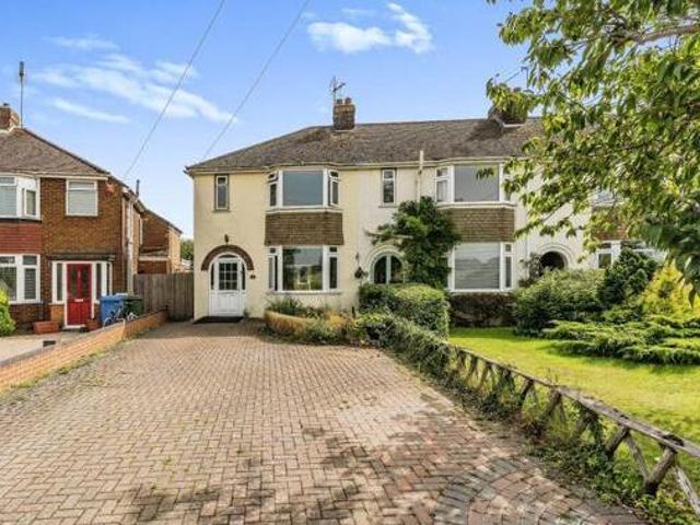 House for sale in Oad Street, Kent