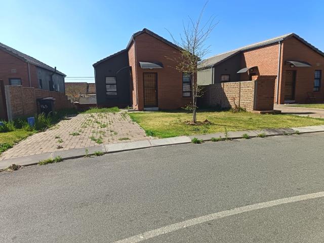 House for sale in Vosloorus, Gauteng