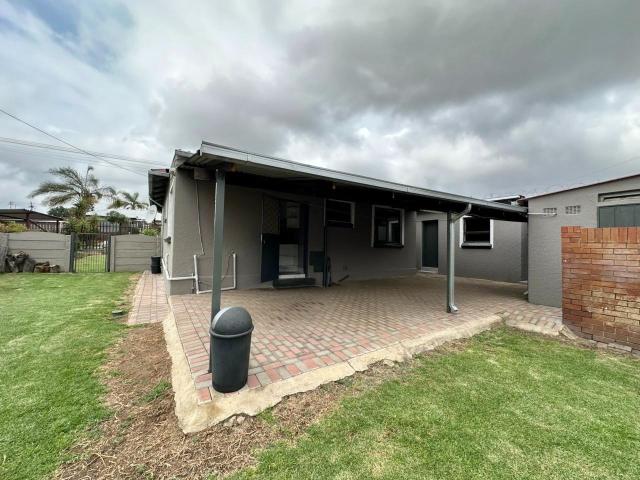 House for sale in Vosloorus, Gauteng
