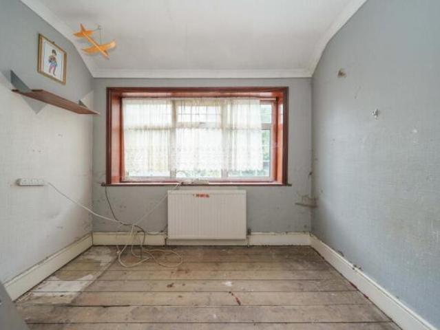 House for sale in Cat Hill