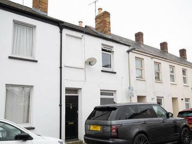 House for sale in Golden Valley, Gloucestershire