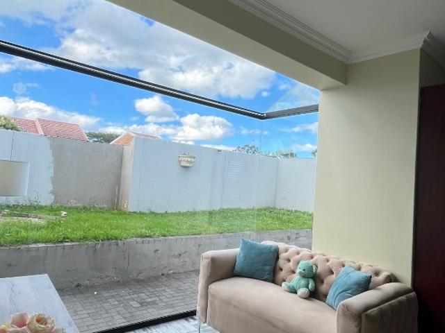 House for sale in Uitenhage, Eastern Cape