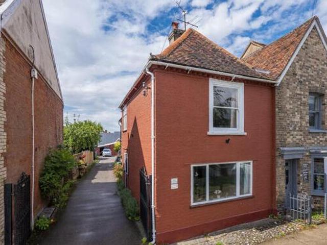 House for sale in Chelmondiston, Suffolk