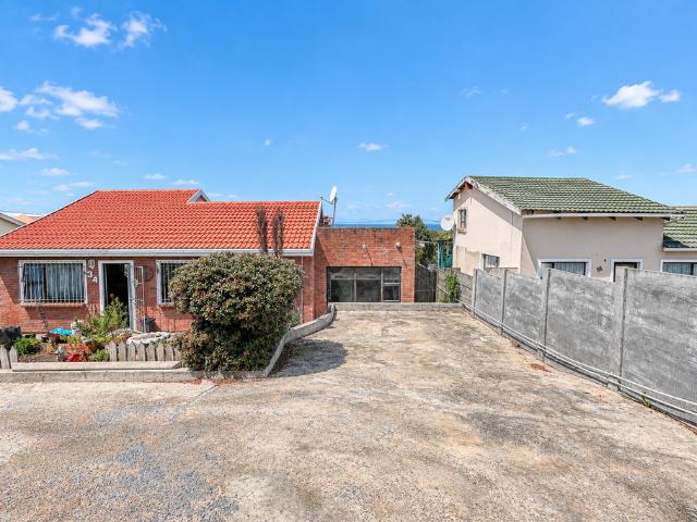 House for sale in Sunnyridge, City of Ekurhuleni Metropolitan Municipality