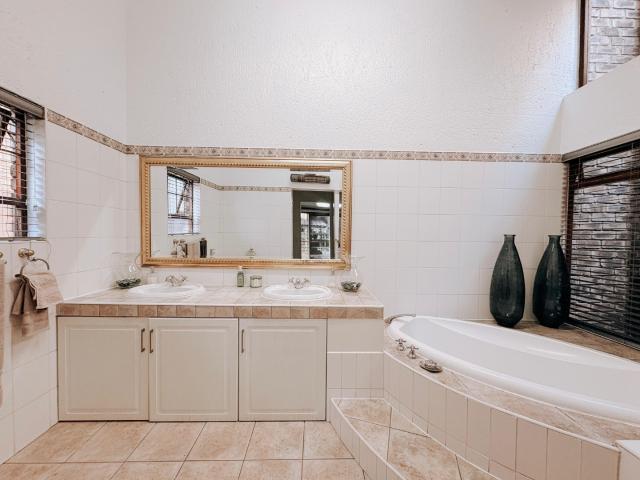 House for sale in Ekurhuleni, Gauteng