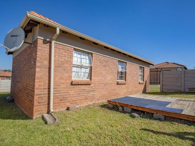 House for sale in Olievenhoutbos, Gauteng