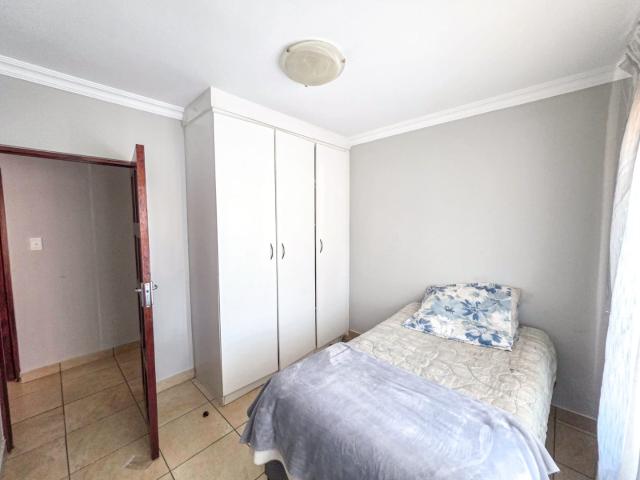 House for sale in Olievenhoutbos, Gauteng