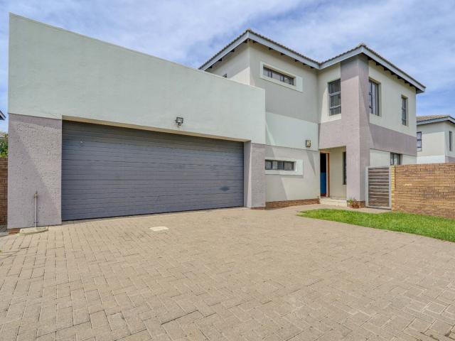 House for sale in Olievenhoutbos, Gauteng