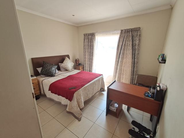 House for sale in Olievenhoutbos, Gauteng