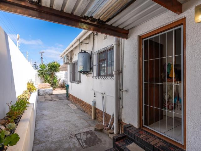House for sale in Milnerton, Western Cape