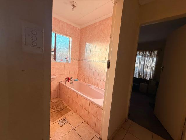 House for sale in Tlhabane, North West