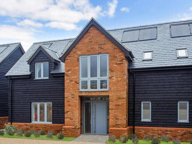 House for sale in Wigginton, Pouchen End