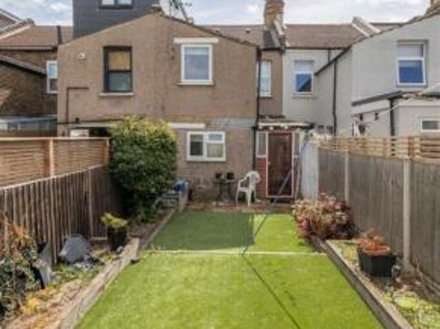 House for sale in Forest Gate, Greater London