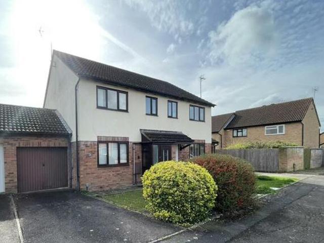 House for sale in Golden Valley, Gloucestershire