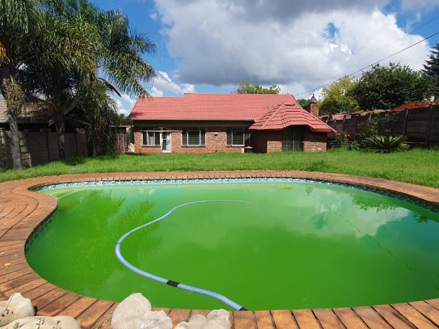 House for sale in Waterkloof, Gauteng