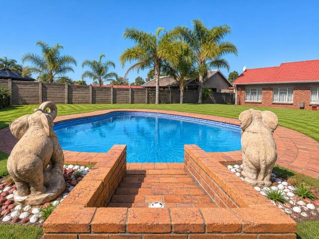 House for sale in Waterkloof, Gauteng