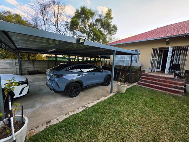 House for sale in Waterkloof, Gauteng