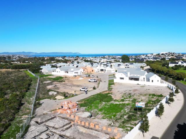 House for sale in Baardskeerdersbos, Western Cape