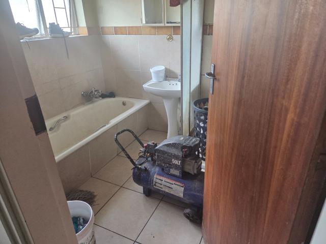 House for sale in Waterkloof, Gauteng
