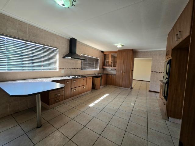 House for sale in Walkerville