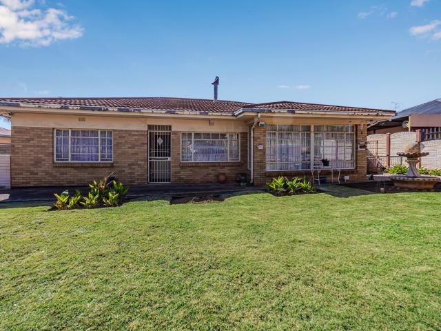 House for sale in Kagiso, Gauteng