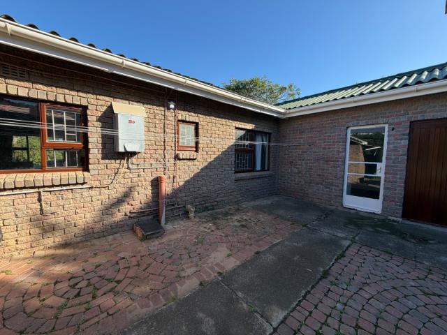 House for sale in Bushmans River Mouth, Eastern Cape