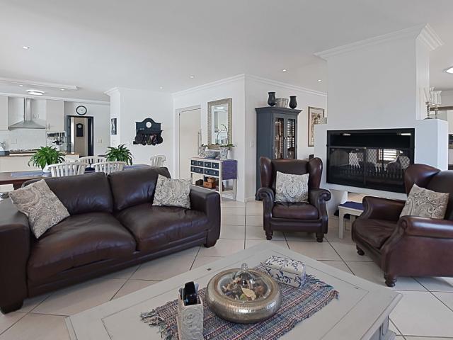 House for sale in Blouberg, Western Cape