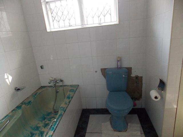 House for sale in Chatsworth, Kwazulu-natal
