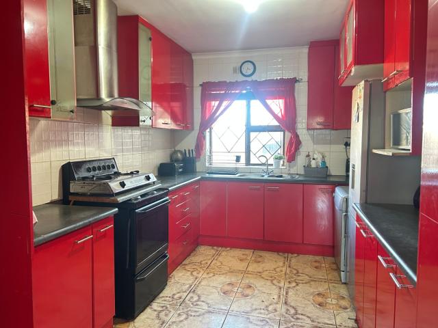 House for sale in Mitchells Plain, Western Cape