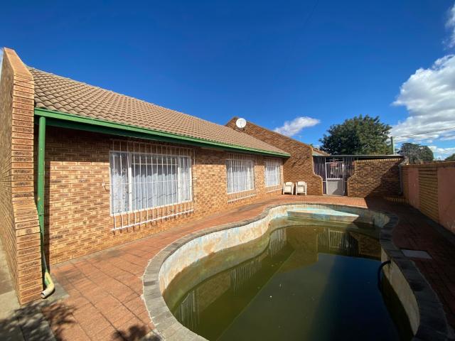 House for sale in Westonaria, Gauteng