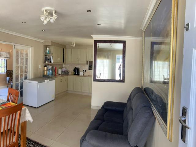 House for sale in Cape Town, Western Cape