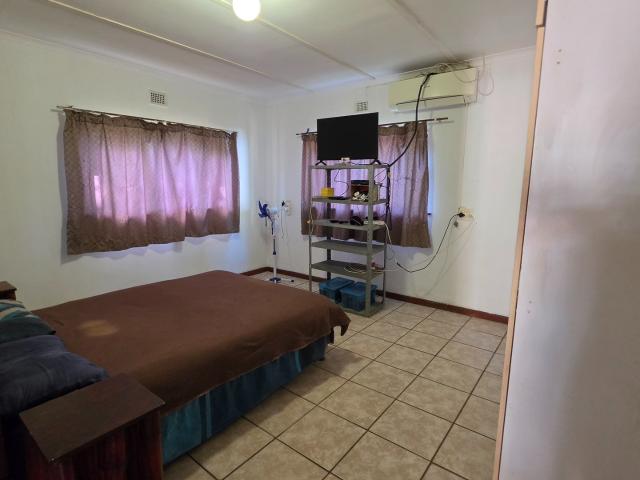 House for sale in Umkomaas, Kwazulu-natal