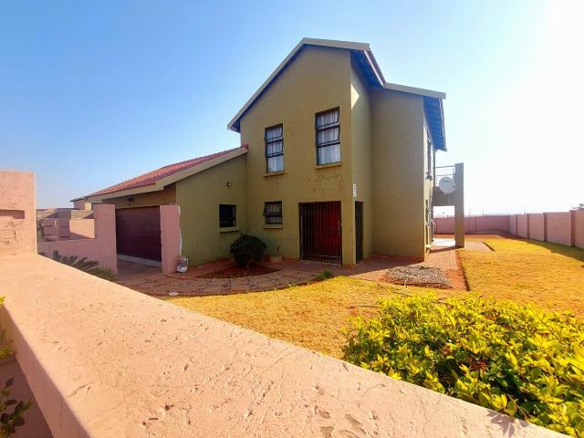 House for sale in Kagiso, Gauteng