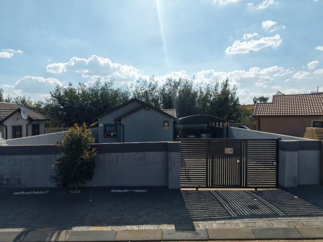 House for sale in Nooitgedacht, Gauteng