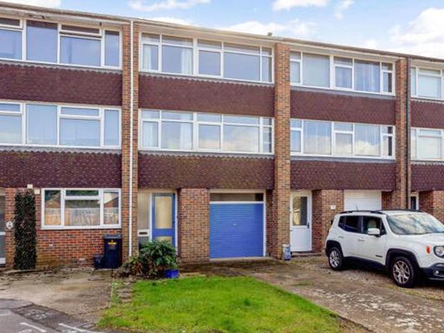 House for sale in Lambourn, West Berkshire