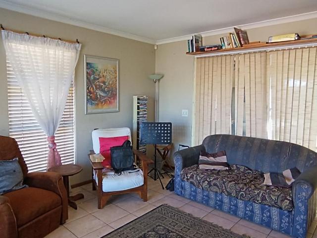 House for sale in Kraaifontein, Western Cape