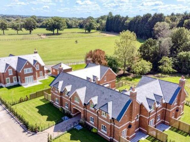 House for sale in Surrey, England